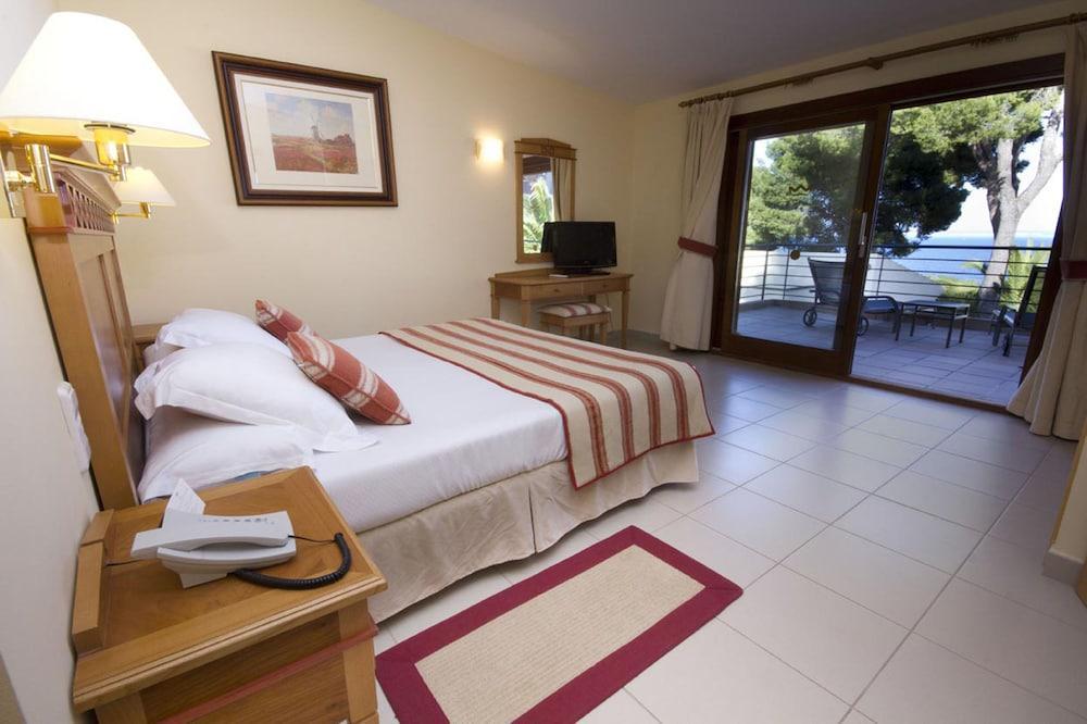 Hotel Bonanza Park By Olivia Collection 4*