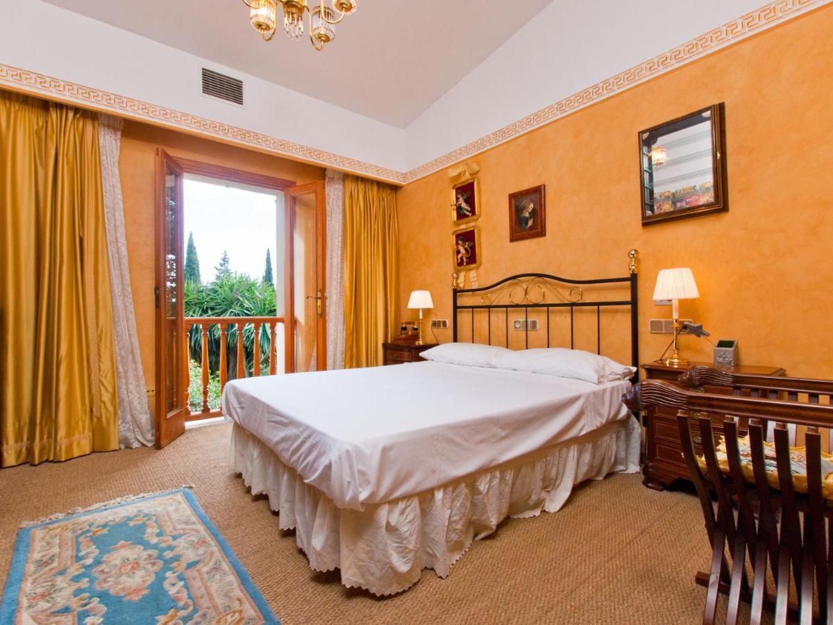 Tramontana De Lloseta, Piscina Y Vista Montaña *