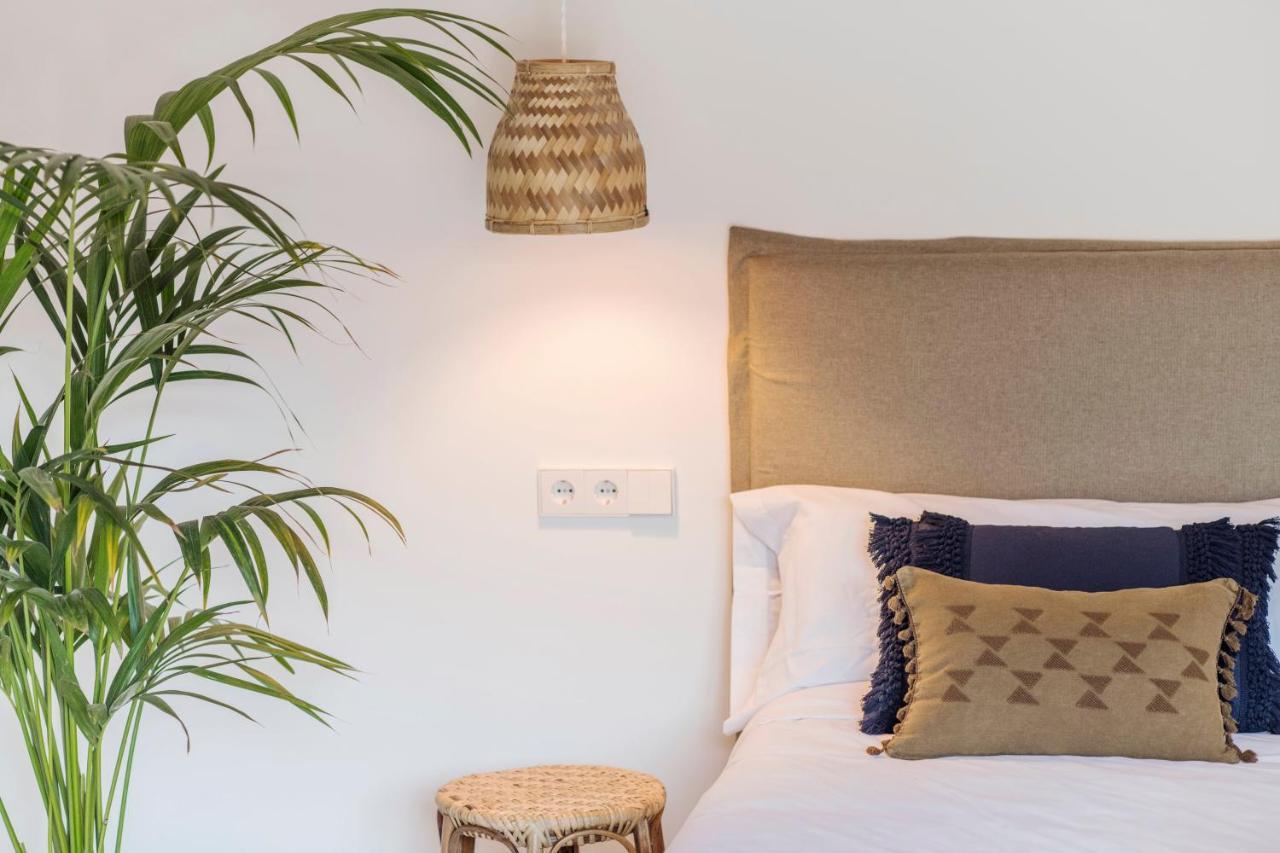Hotel Curolla Petit