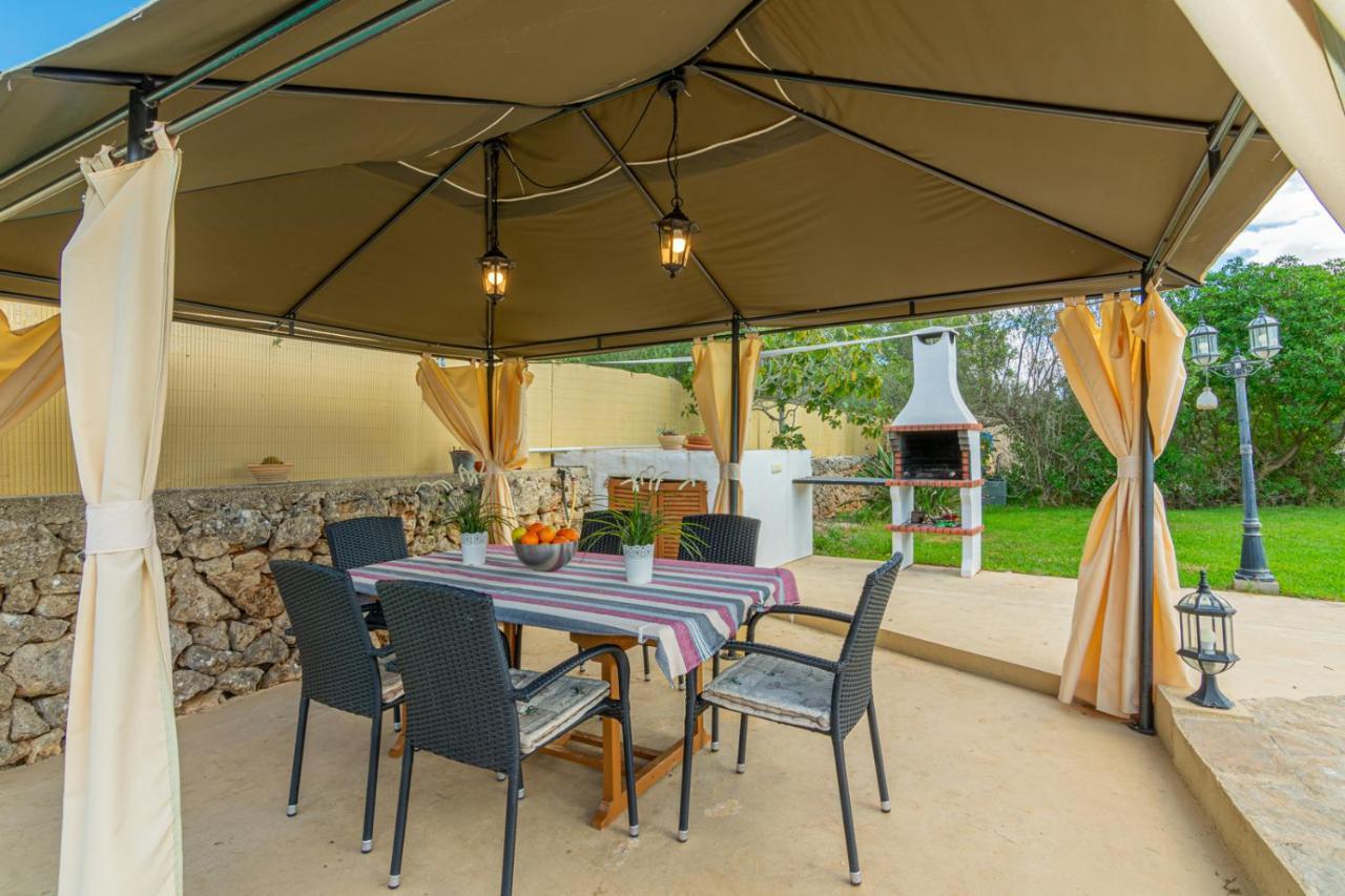 Casa Baix Holiday home