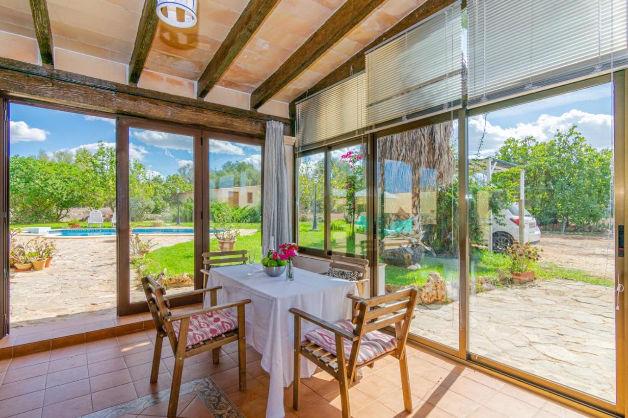 Casa Baix Holiday home *