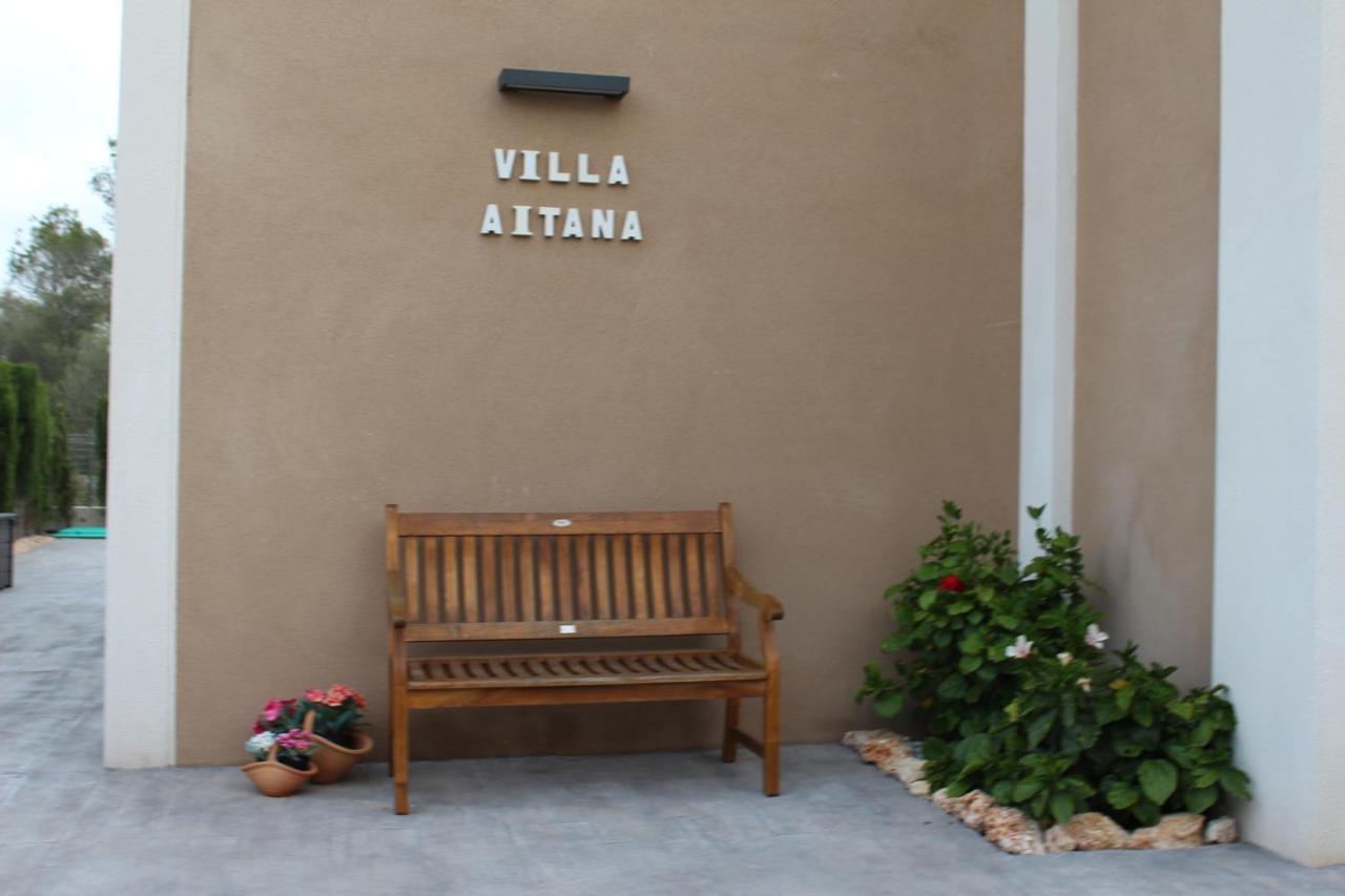 Aitana Villa *