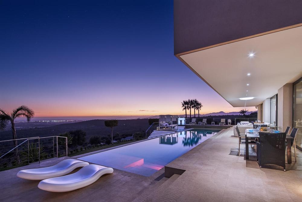 Eden Roc Villa Portol