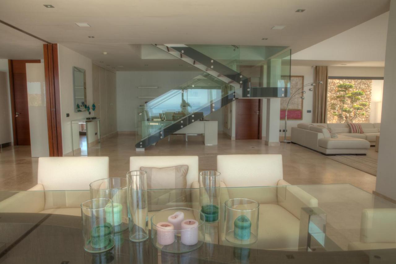 Luxury Blue Sky Mallorca Villa *