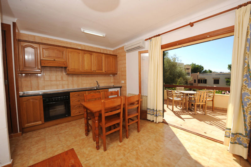 Hotel Playa Ferrera