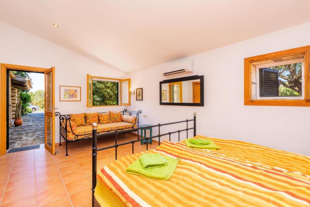 Son Pi Villa *