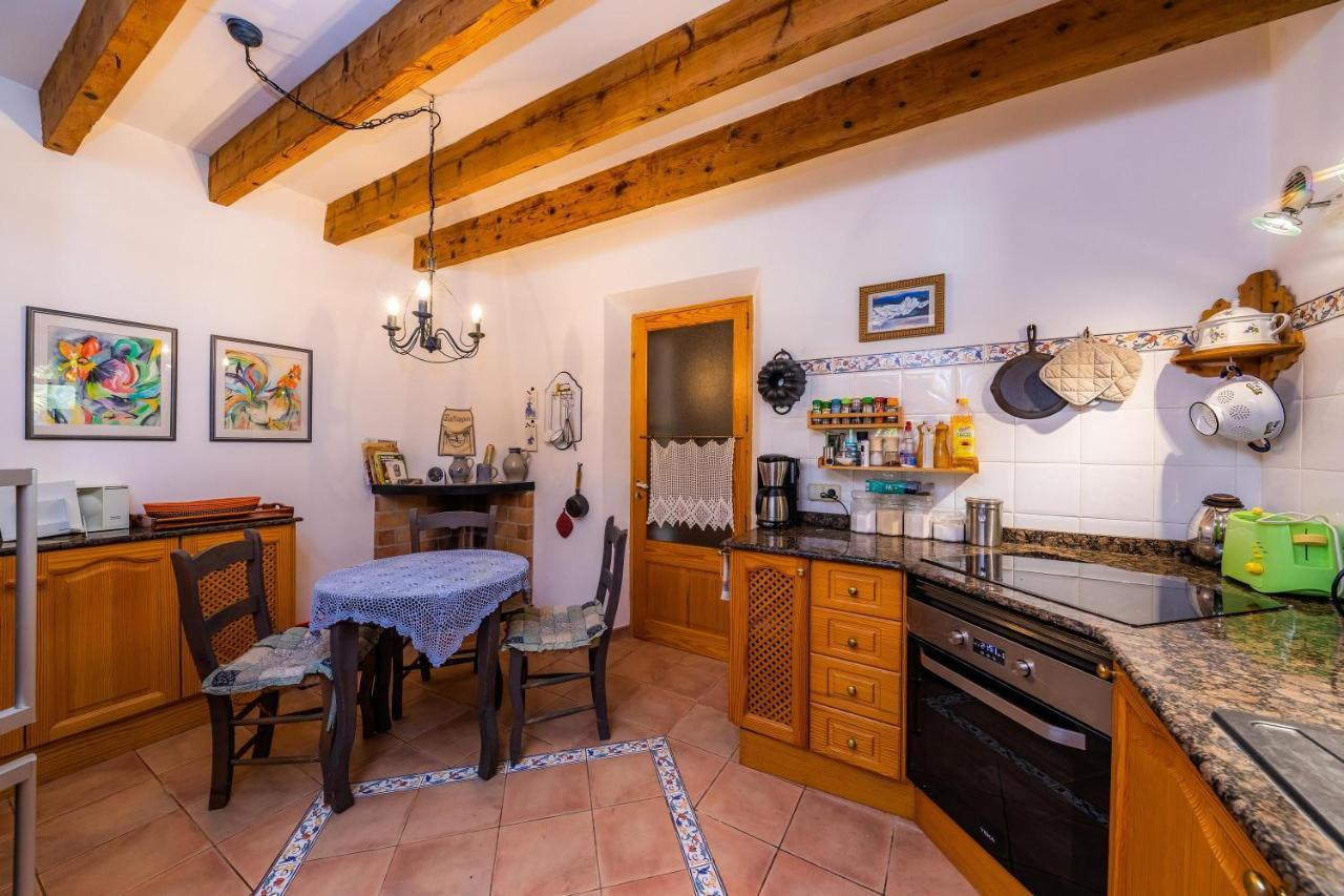 Son Pi Villa *