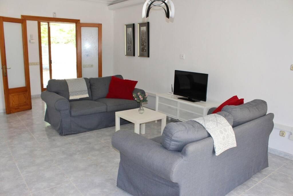 Alomar Villa