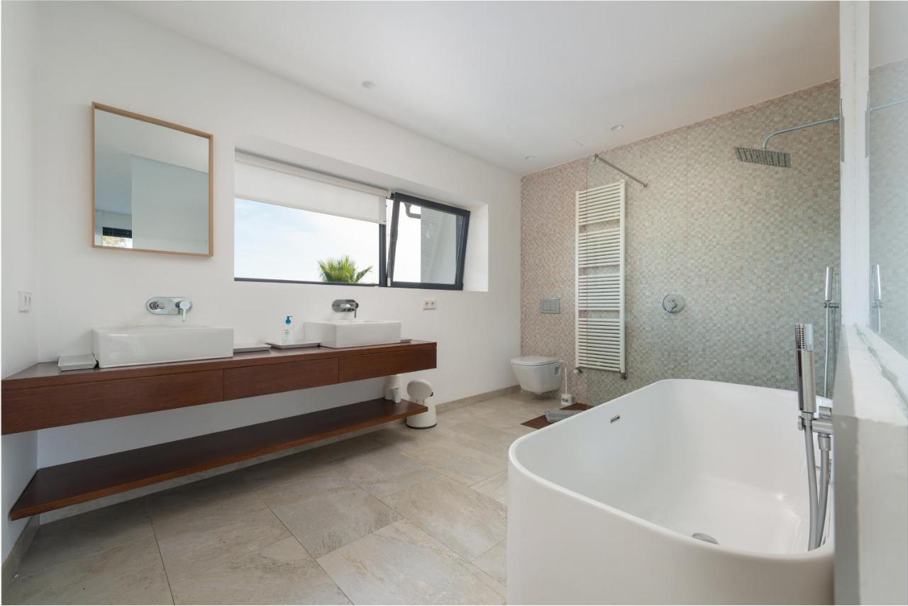 Casa Marian For 8 With Swimming Pool, Garden And Close To *