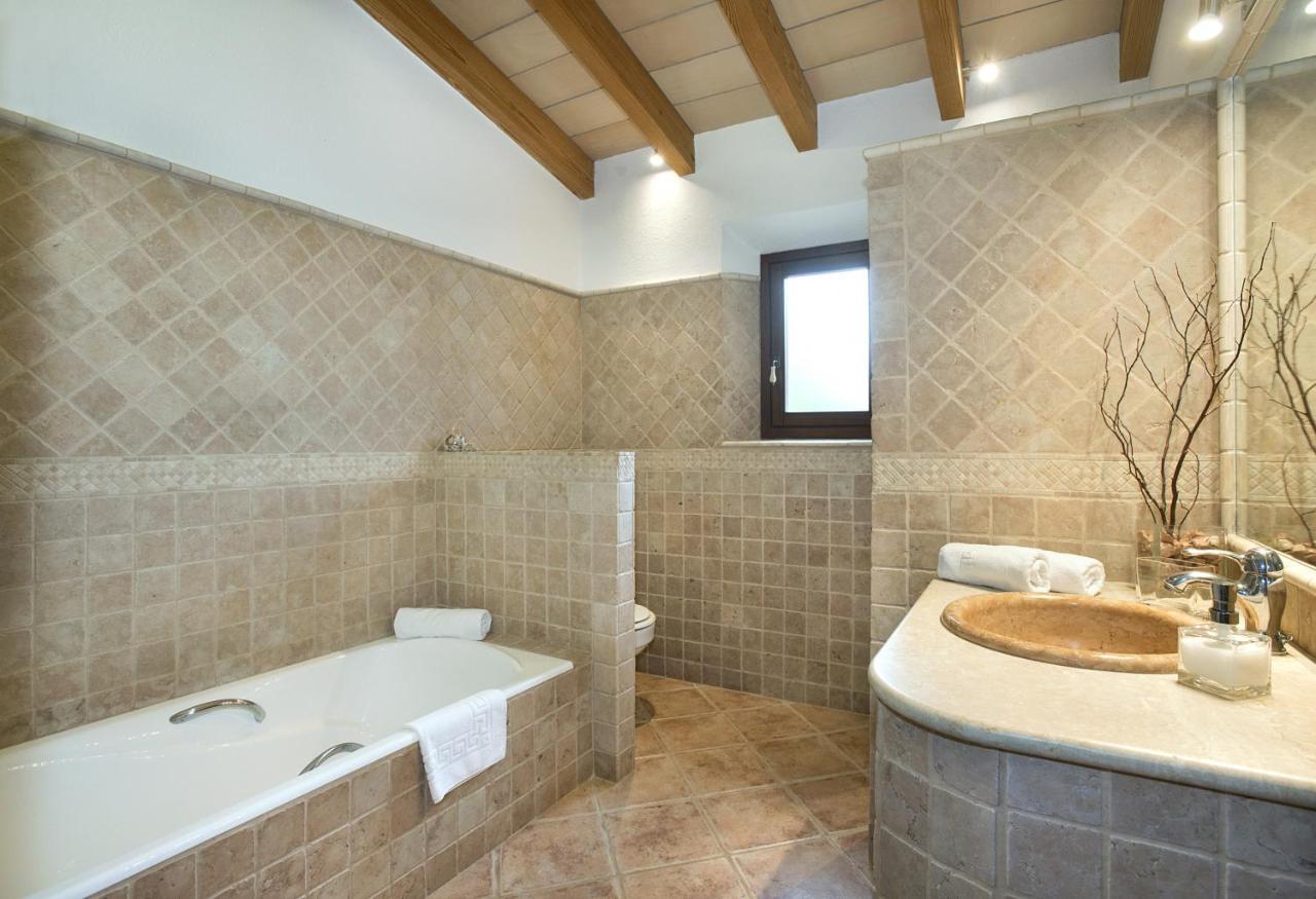 Villa Owl Pou - Luxury Holidays In Royal Gardens *
