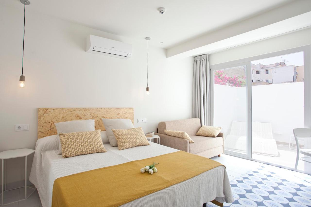 Apartahotel Cala Morlanda Estudios