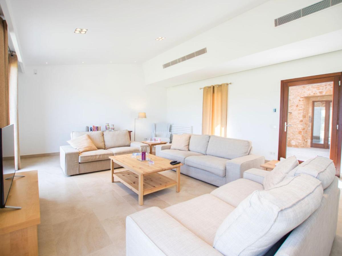 Сasa de vacaciones Toni By Interhome