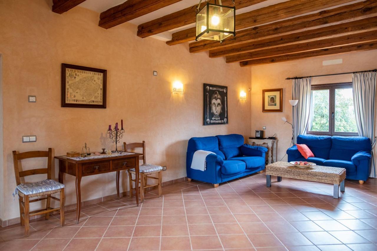 Villa Es Garrover *