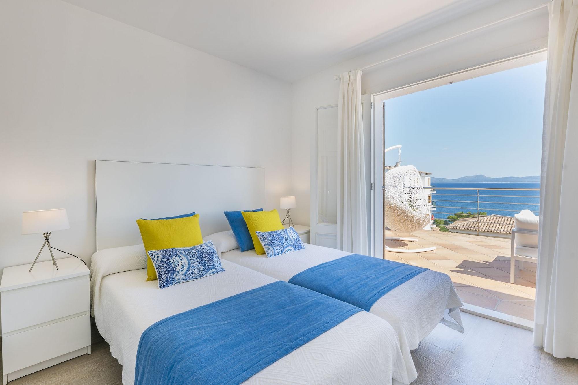 Yupihome Alcanada Villa