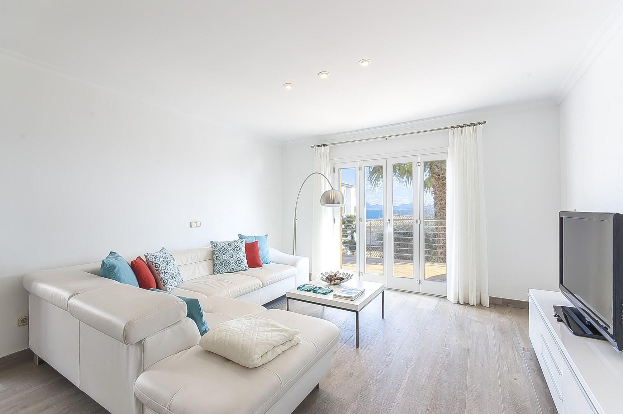 Yupihome Alcanada Villa