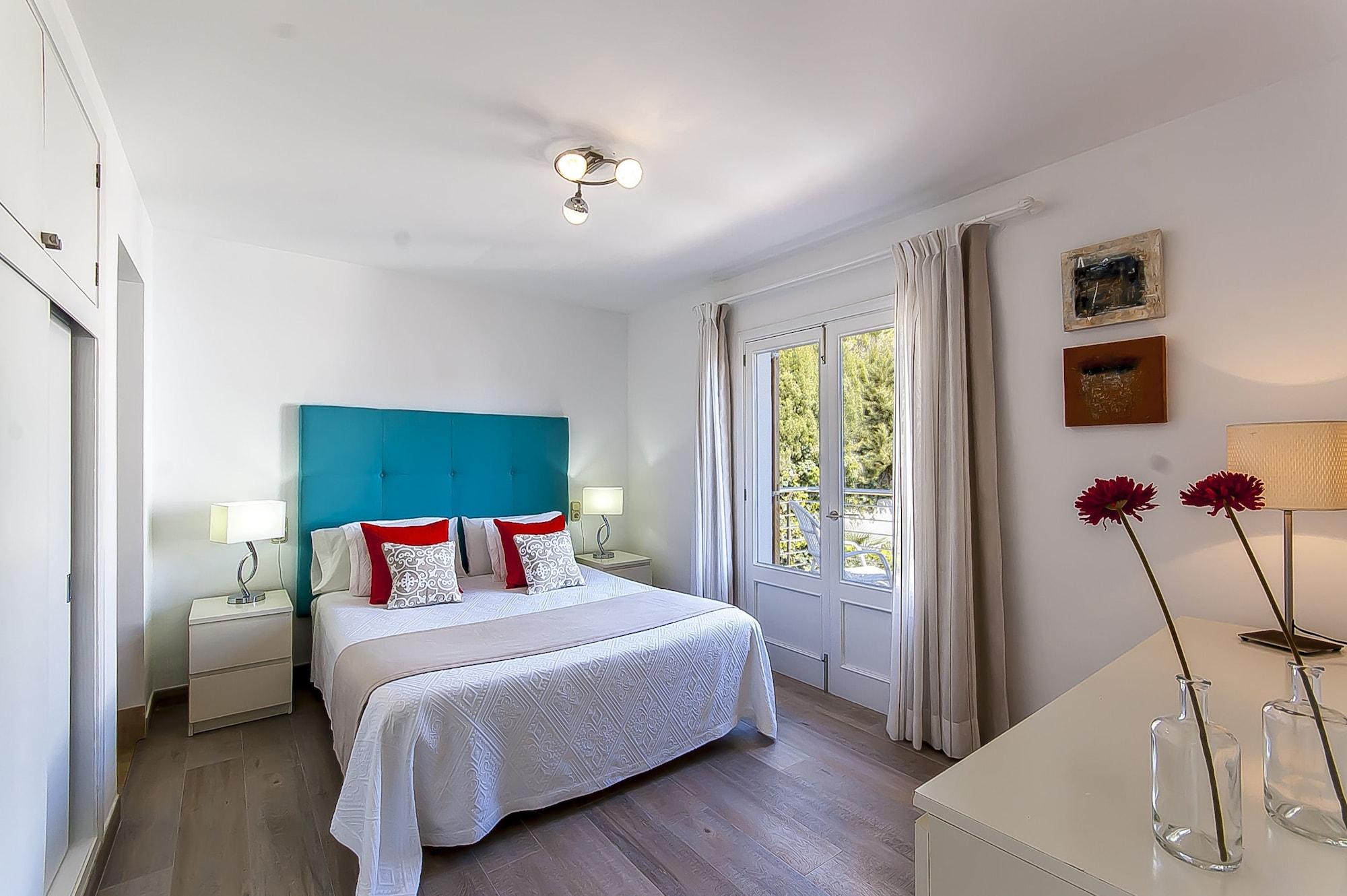 Yupihome Alcanada Villa