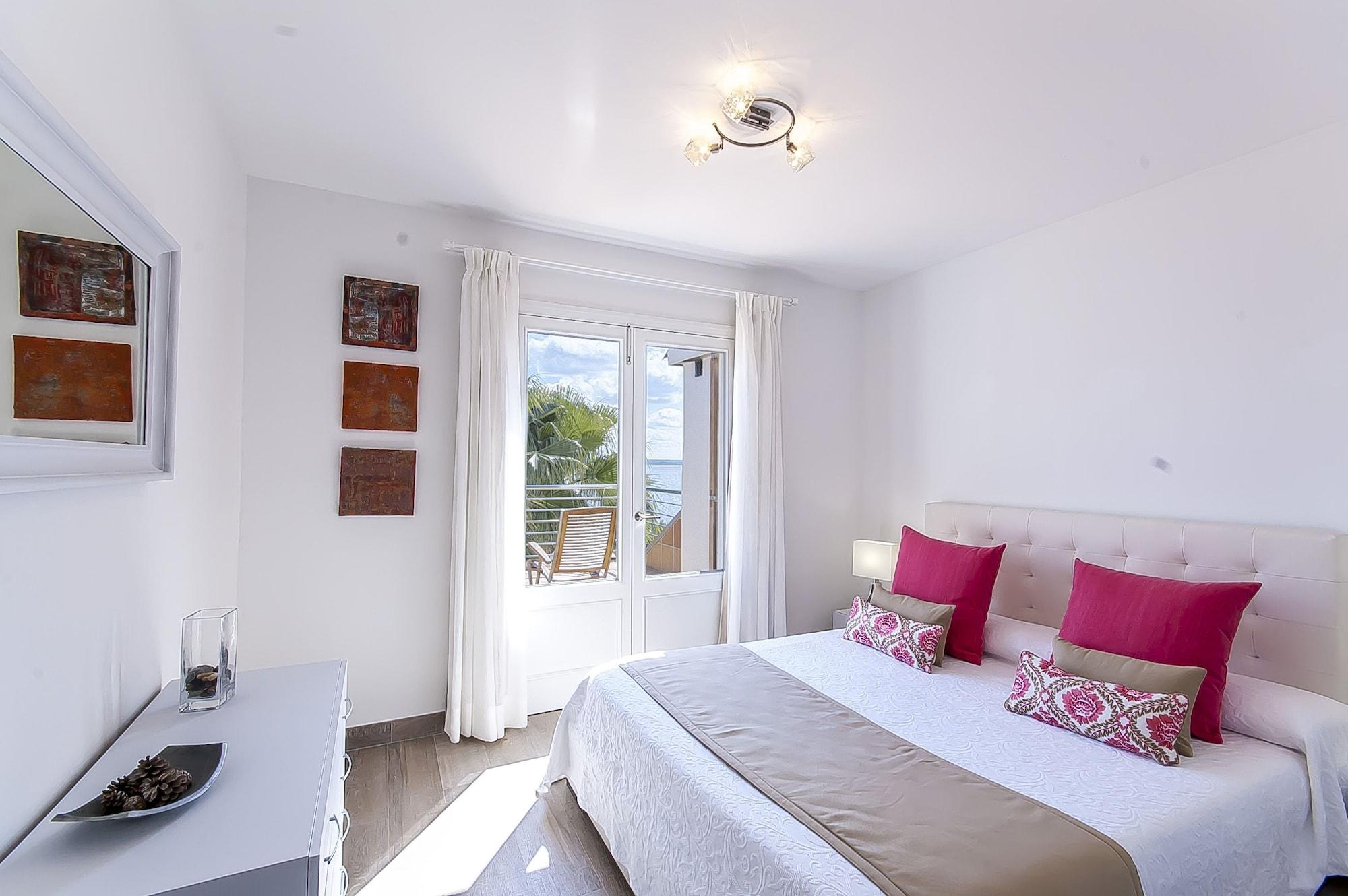 Yupihome Alcanada Villa *