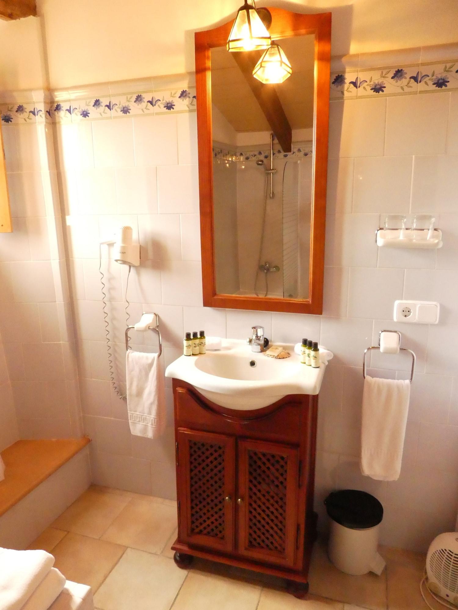 Hotel Estades 4*