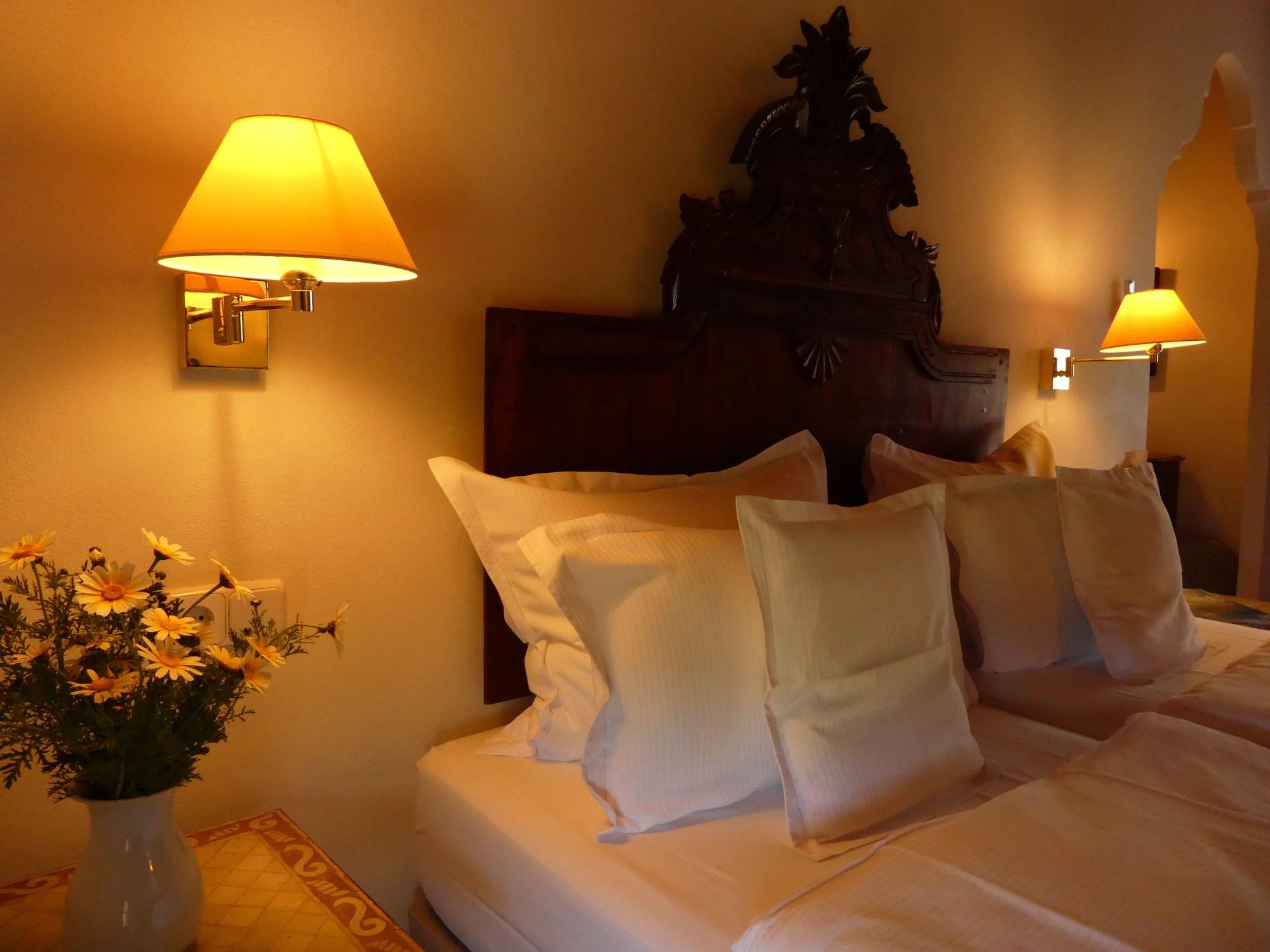 Hotel Estades