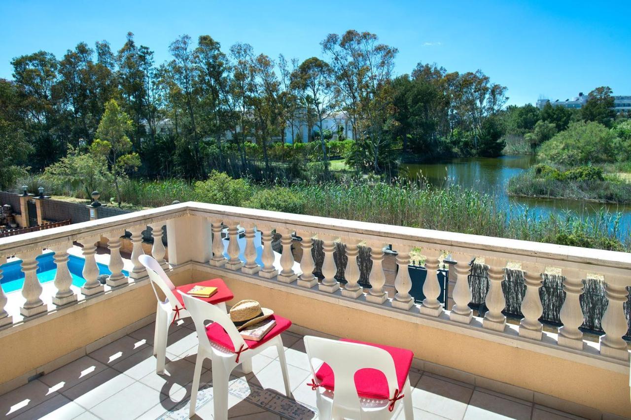 By Villa Playa de Muro (Mallorca)