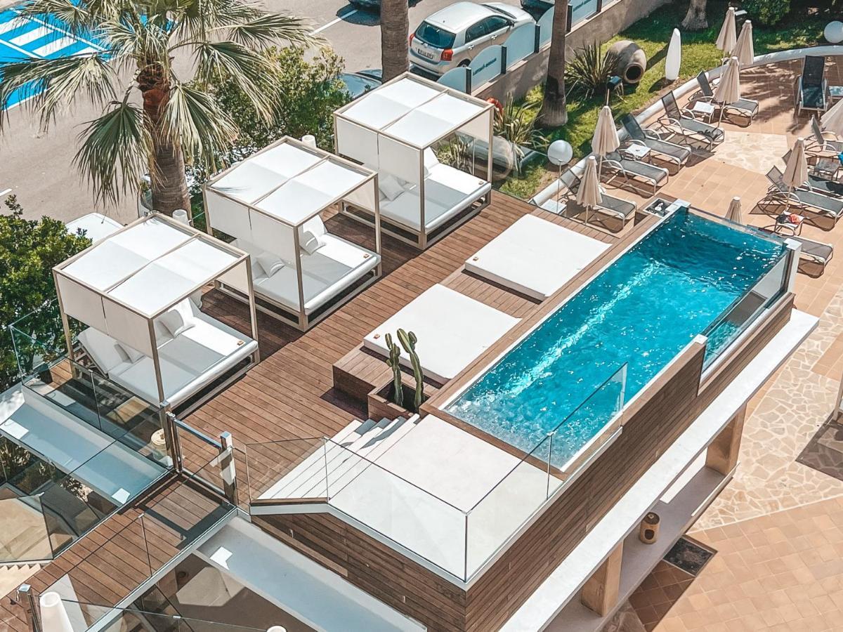 Marins Club - Adults Only