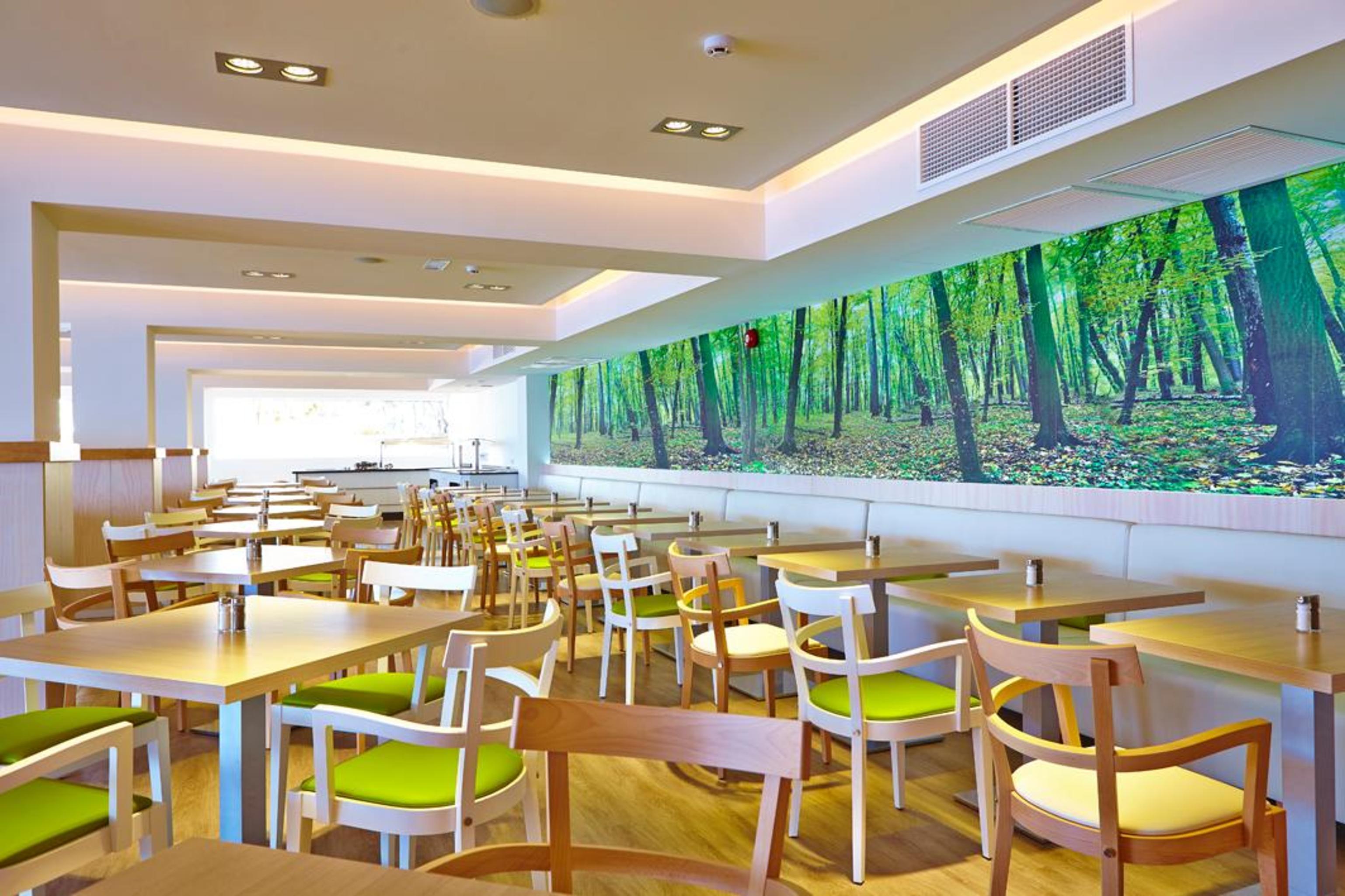 Flamboyan Caribe & 4*