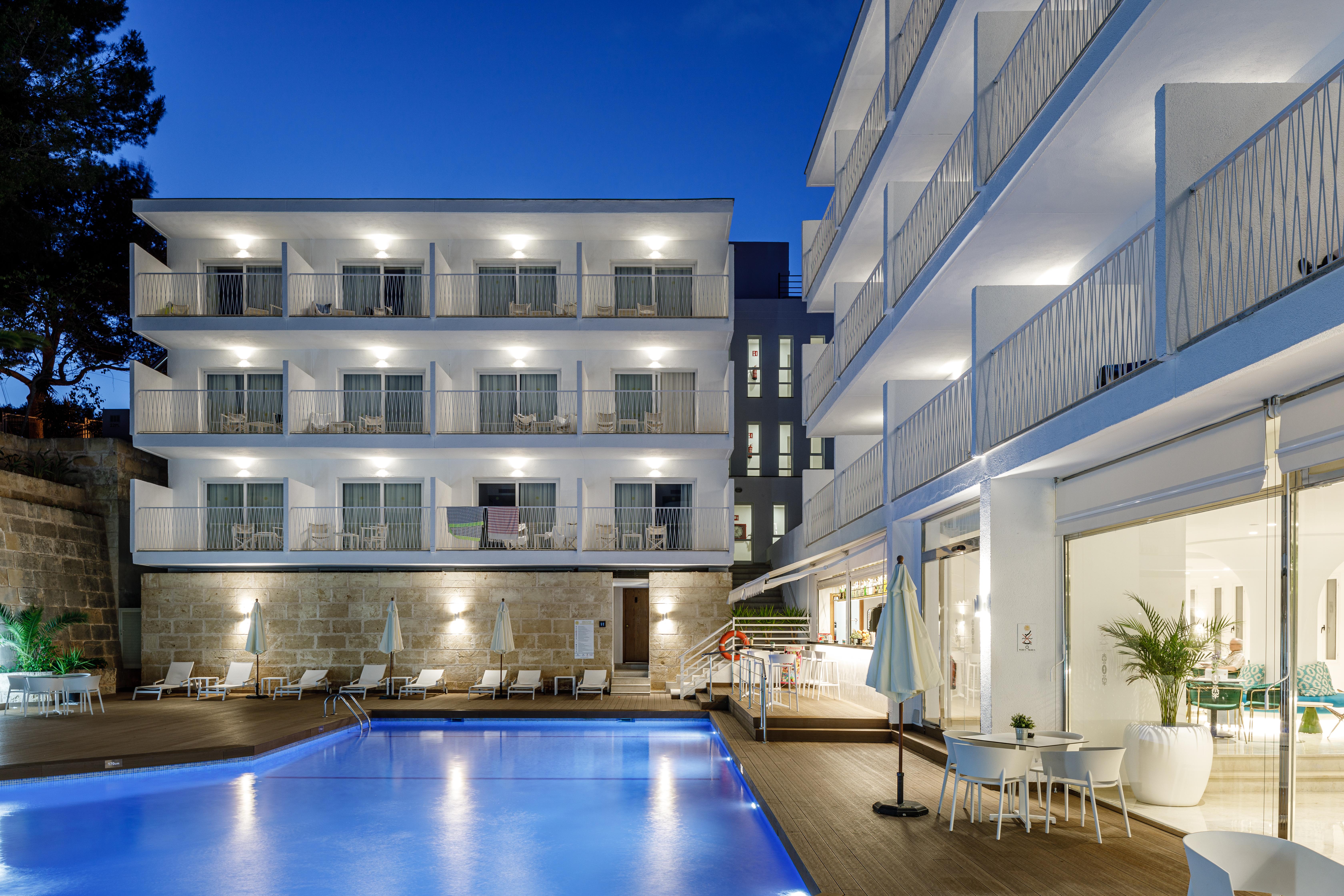 Torá Hotel