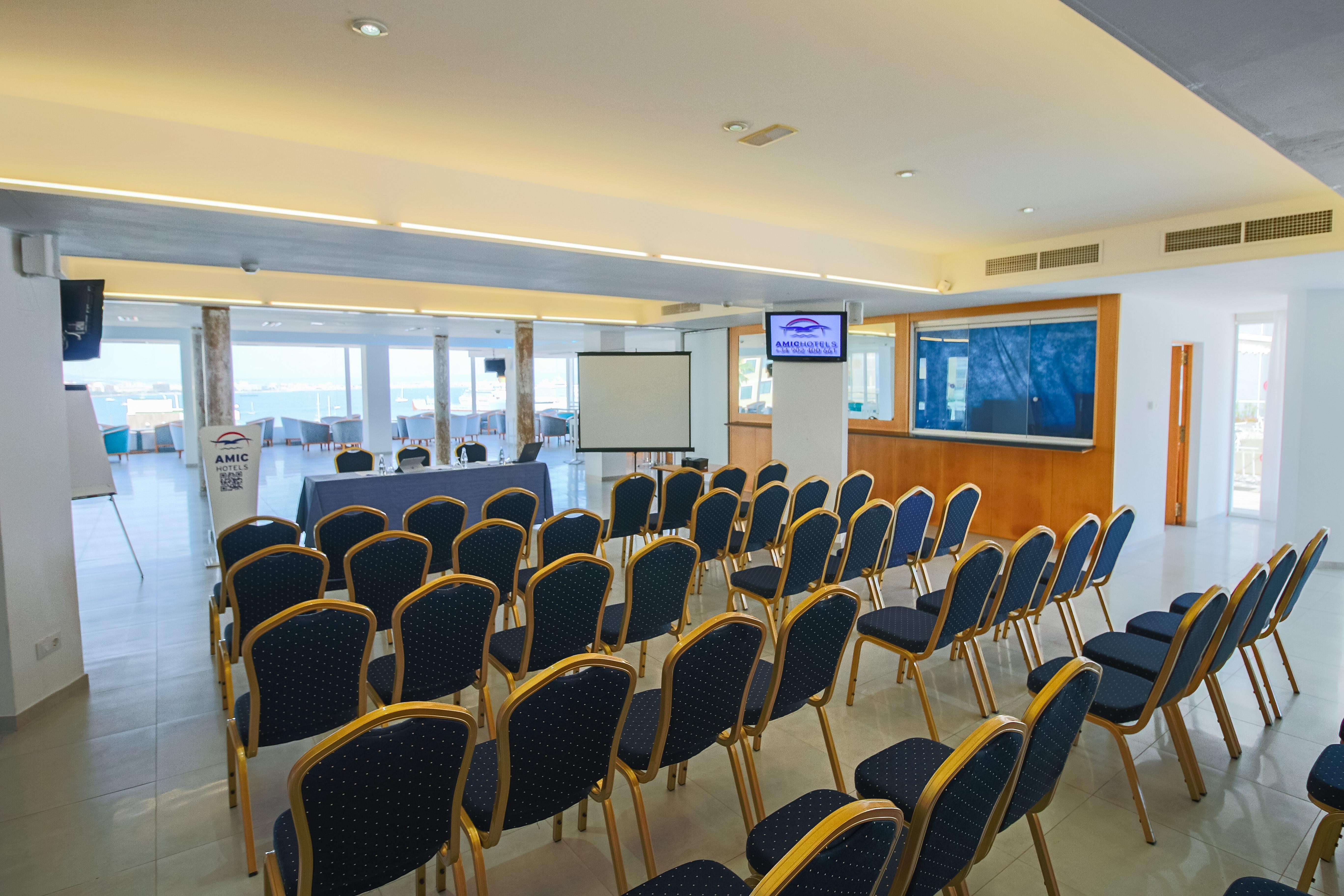 Hotel Amic Horizonte 3*