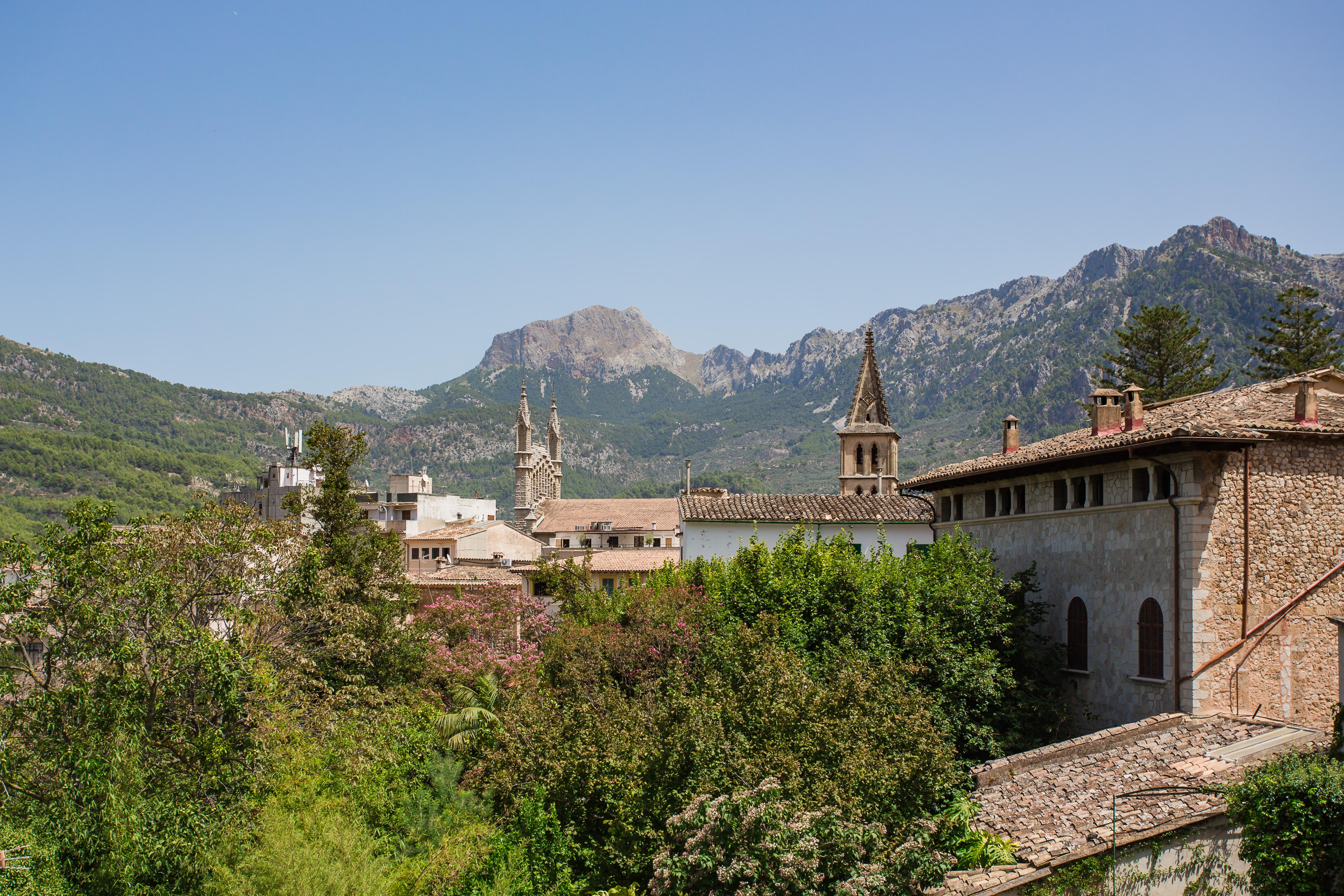 Ca'l Bisbe 4* Sóller