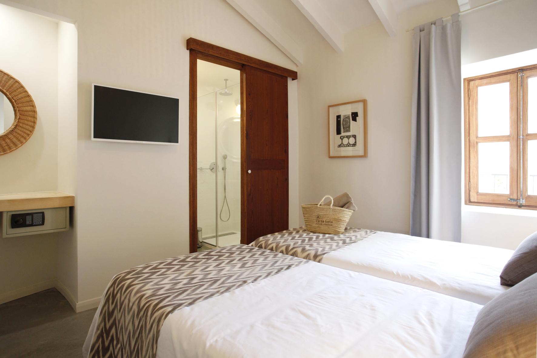 Hotel Ca Sa Tieta 3*