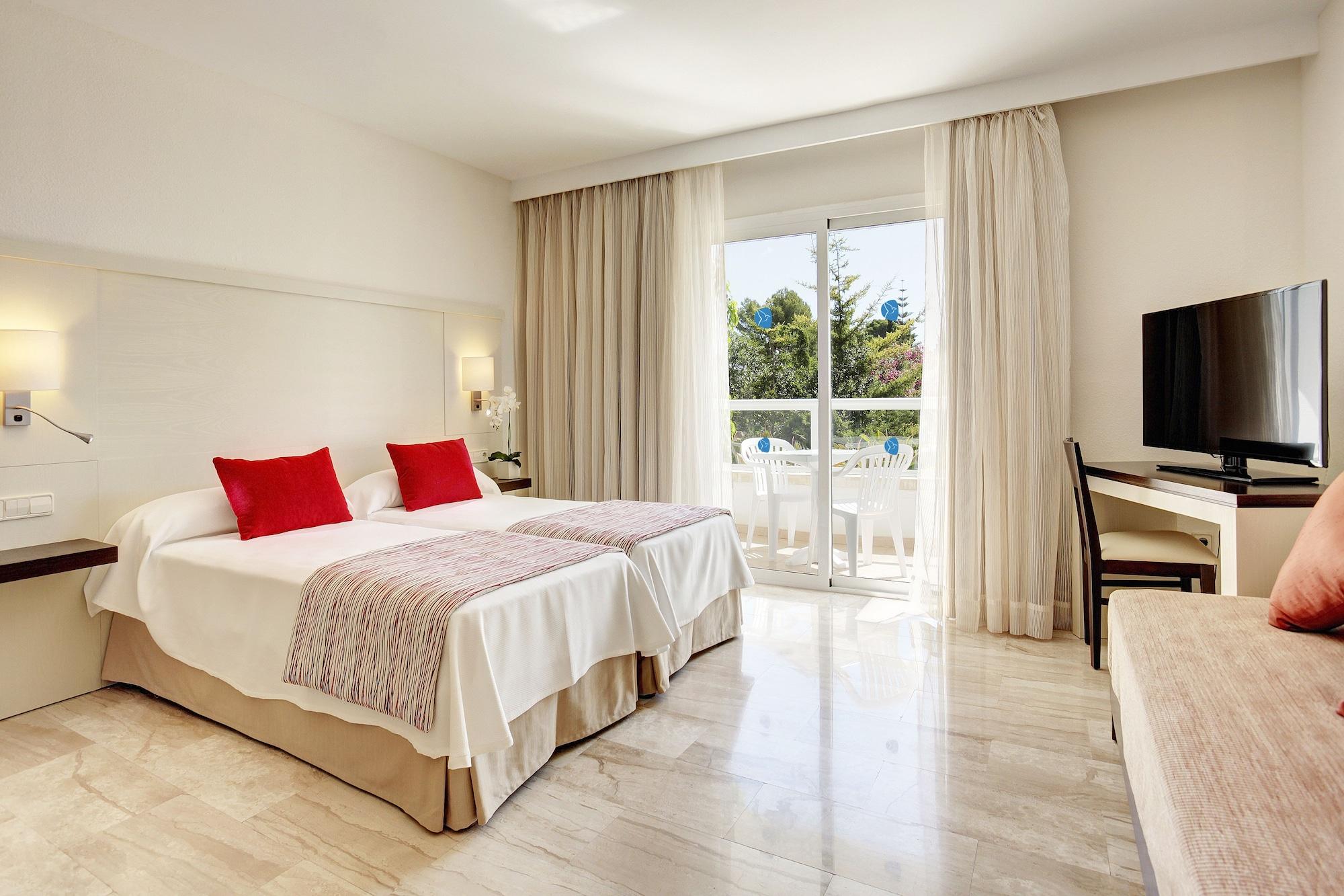 Apartahotel Grupotel Alcudia 4*