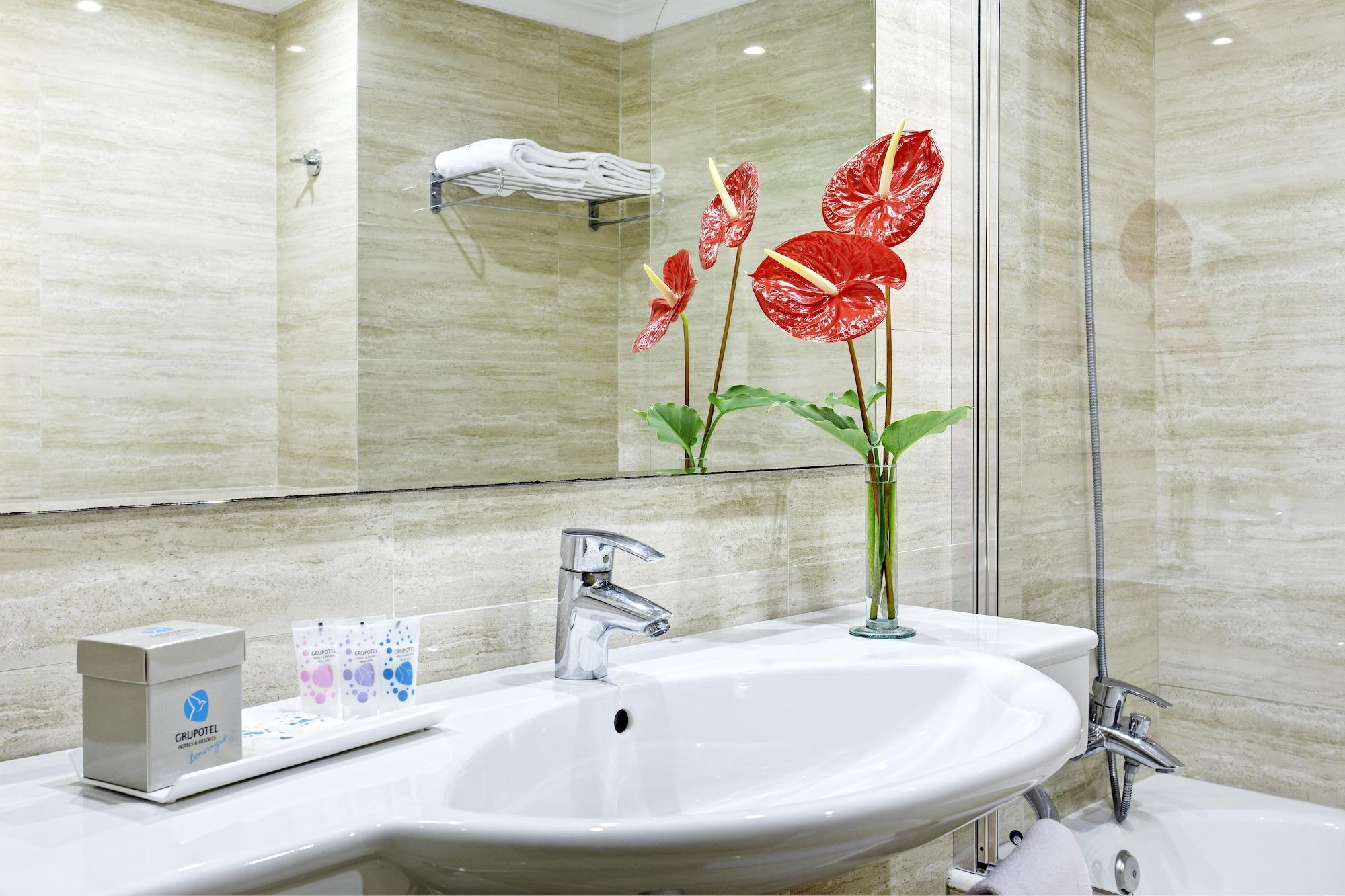 Grupotel Alcudia 4*