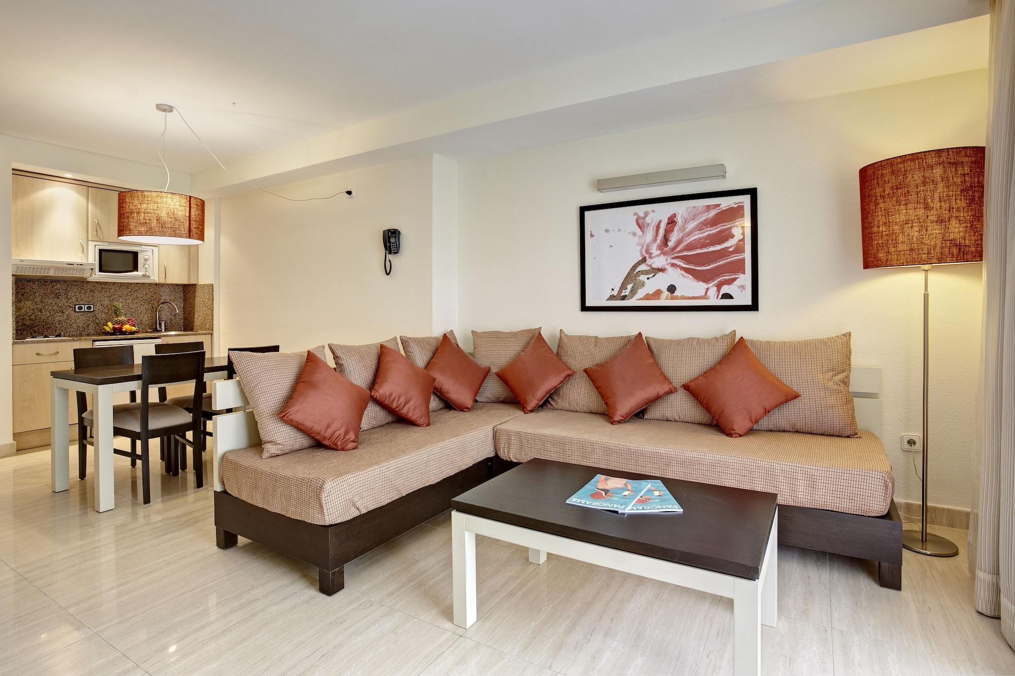 Grupotel Alcudia Apartahotel