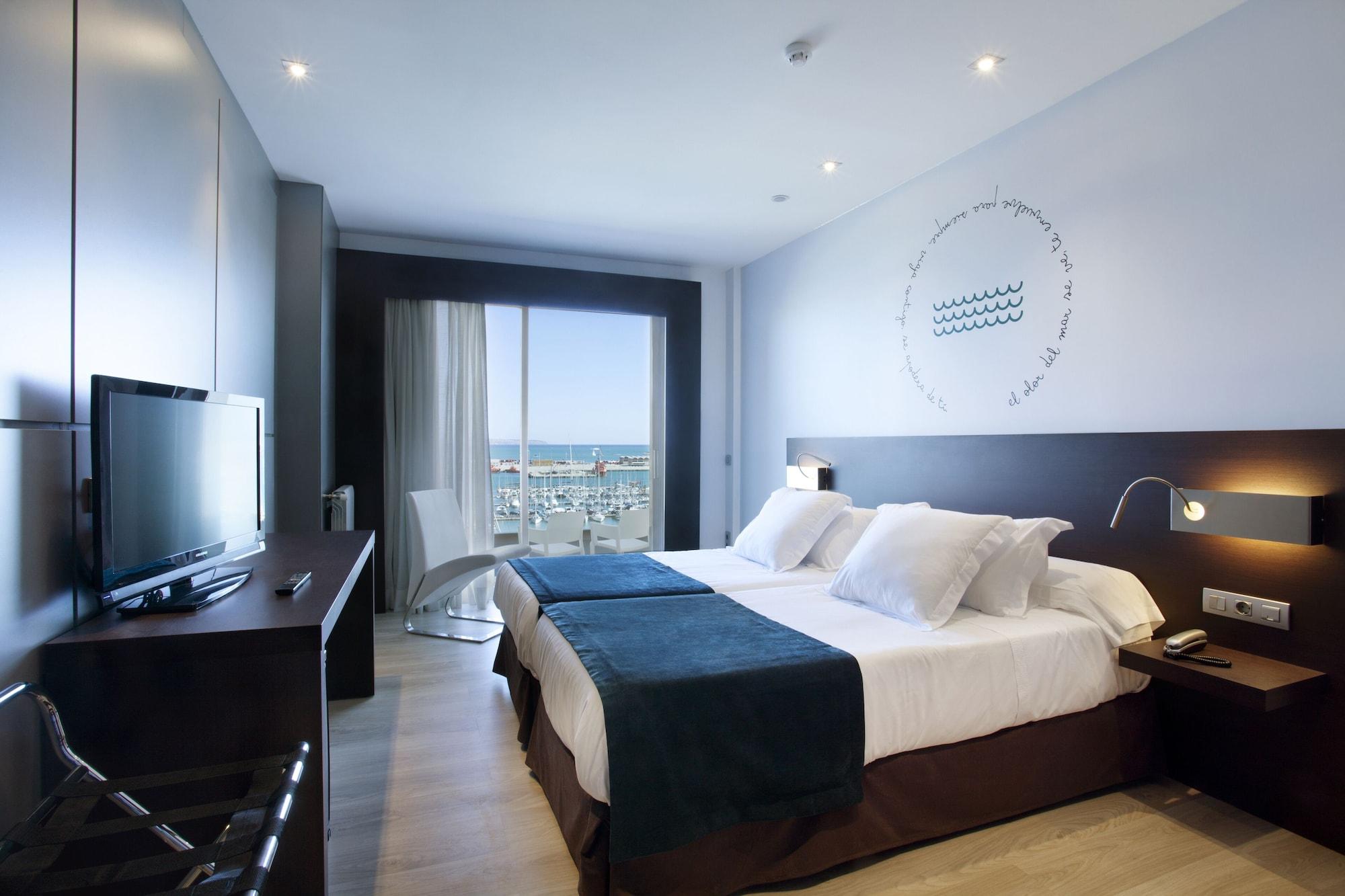 Costa Azul Hotel 4*