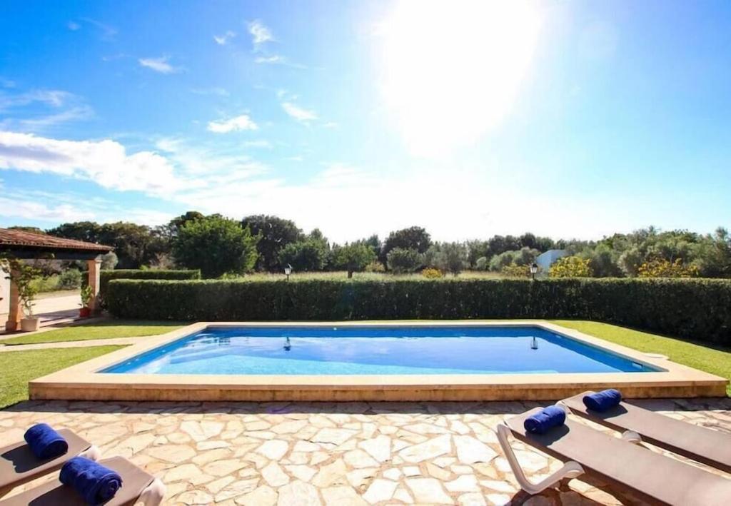Villa Cosy For 4 People By Renthousing Puerto Pollensa