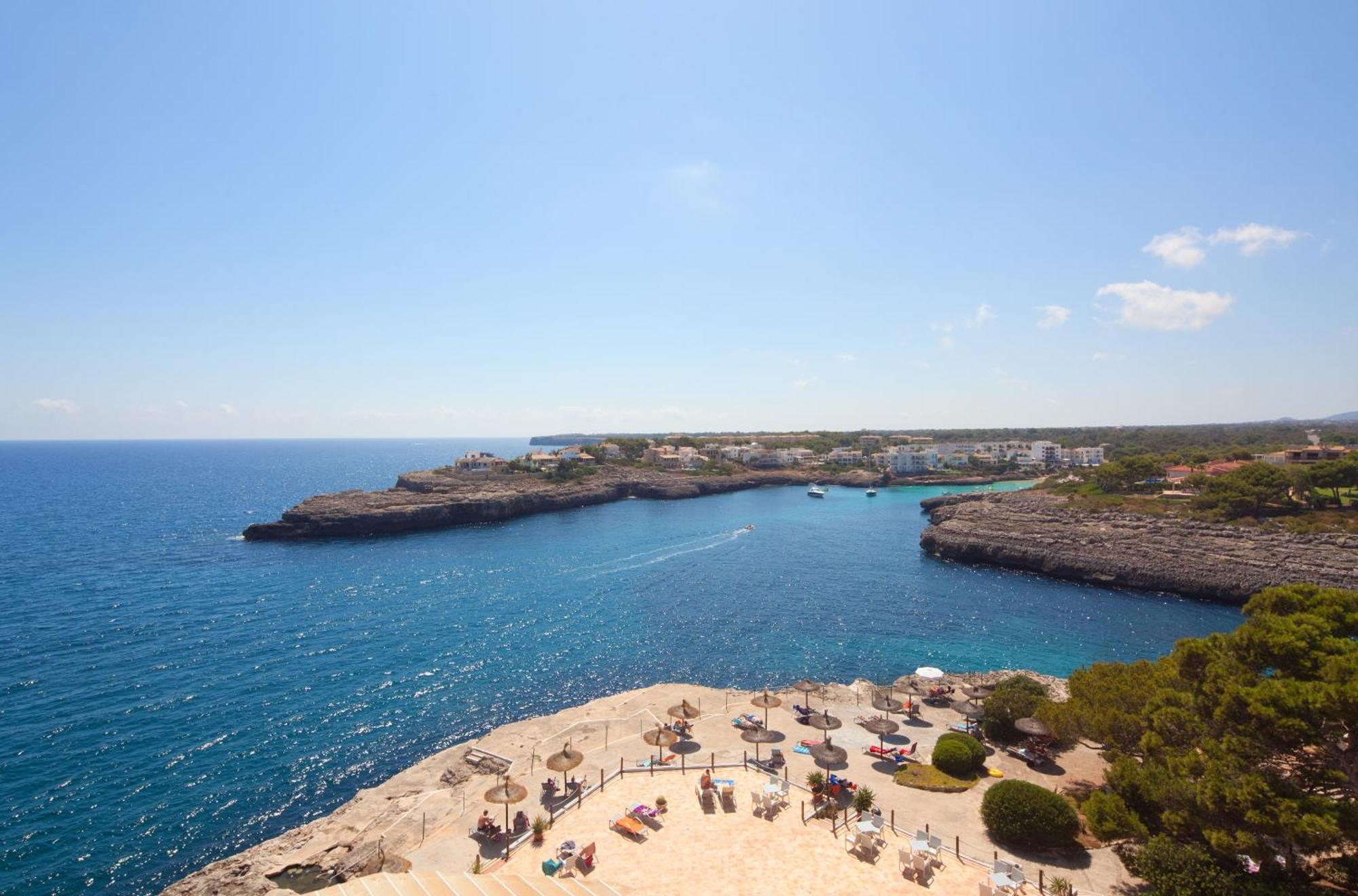 Js Cape Colom - Adults Only Hotel 3*