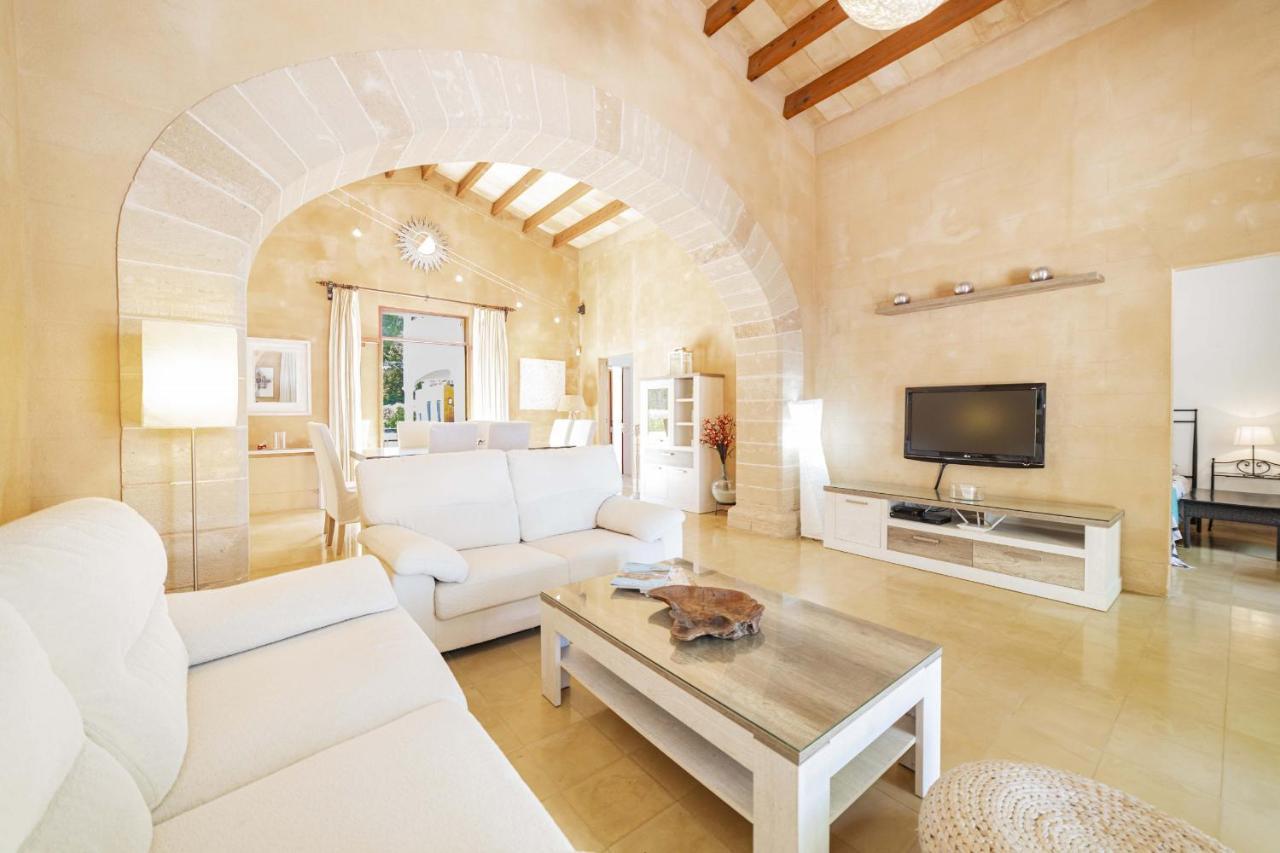 Villa Es Morer