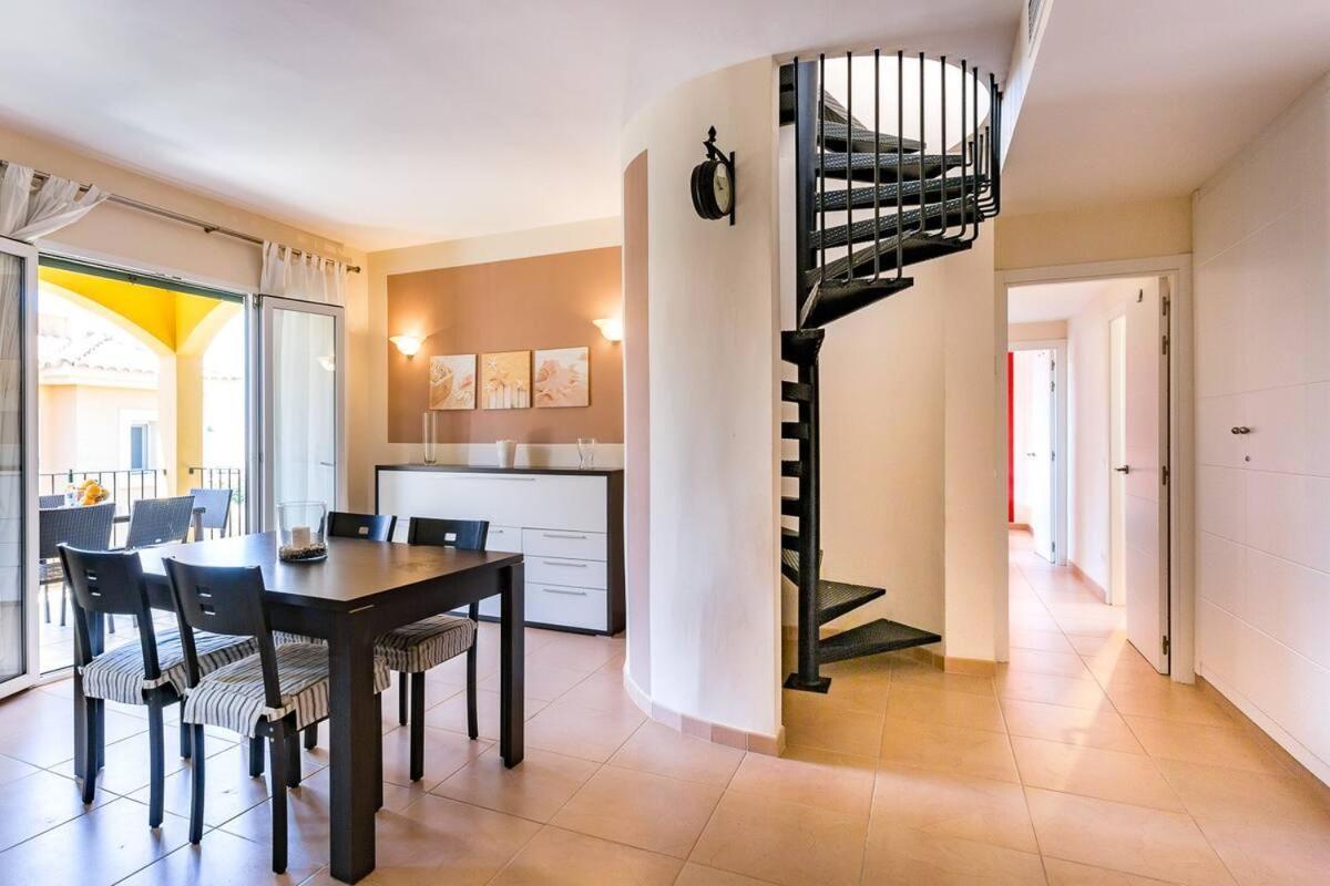 Club Deluxe Apartment