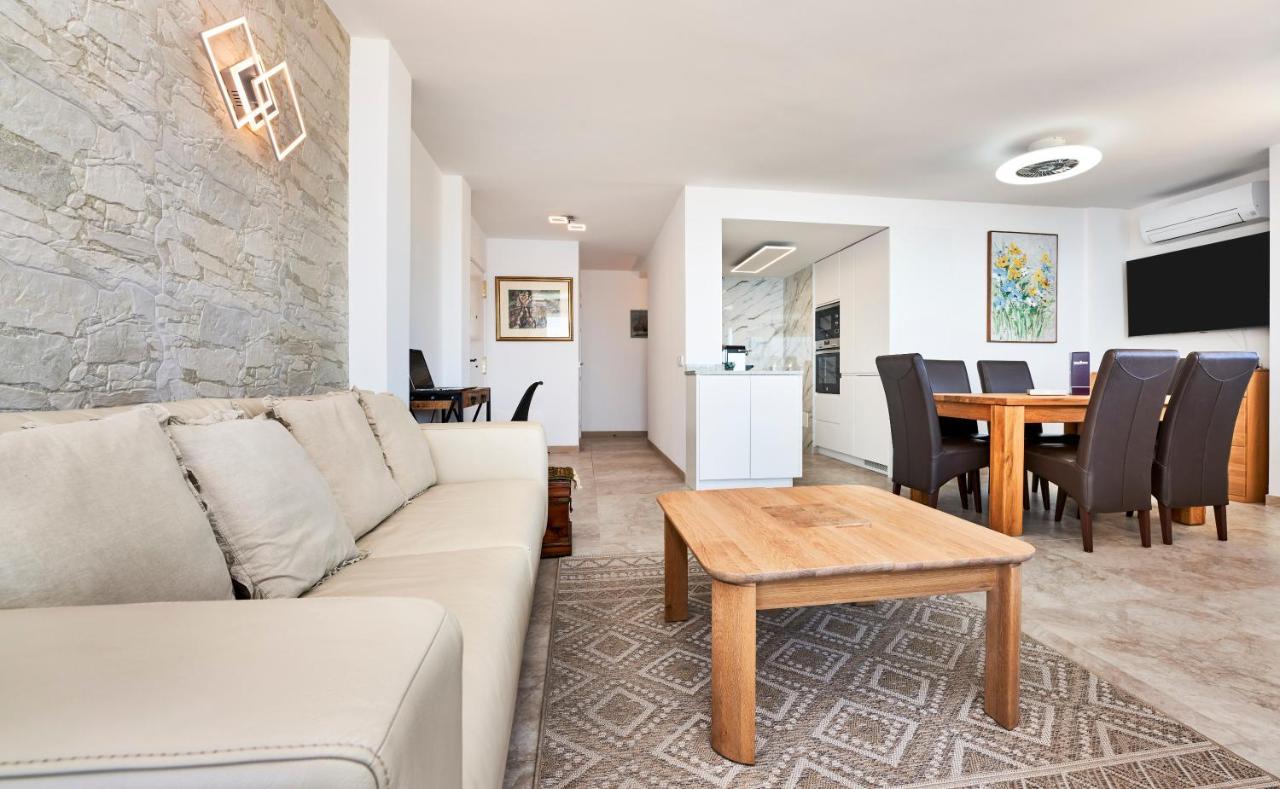 Apartamento Torre Bona - Seafront, 10 Meters From The Beach! Son Servera (Mallorca)
