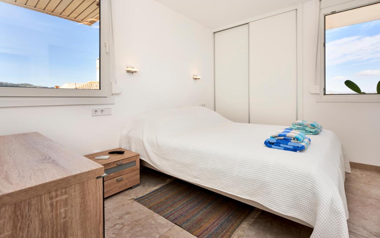 Apartamento Torre Bona - Seafront, 10 Meters From The Beach! Son Servera (Mallorca)