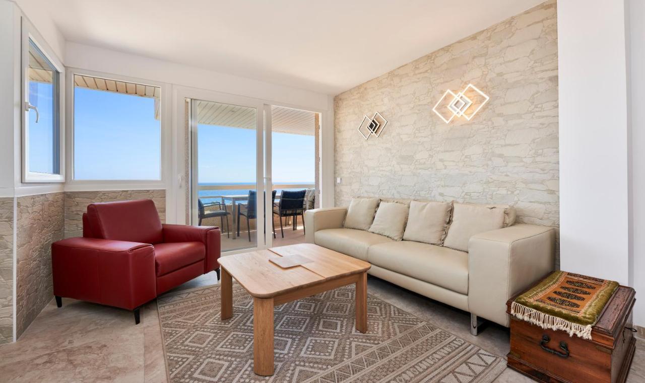 Torre Bona - Seafront, 10 Meters From The Beach! Apartamento Son Servera (Mallorca)