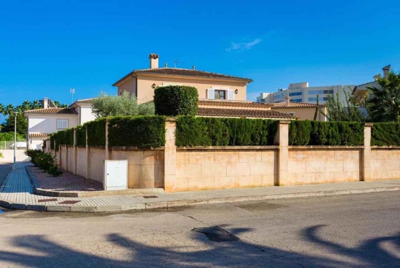 Gatoses Villa *