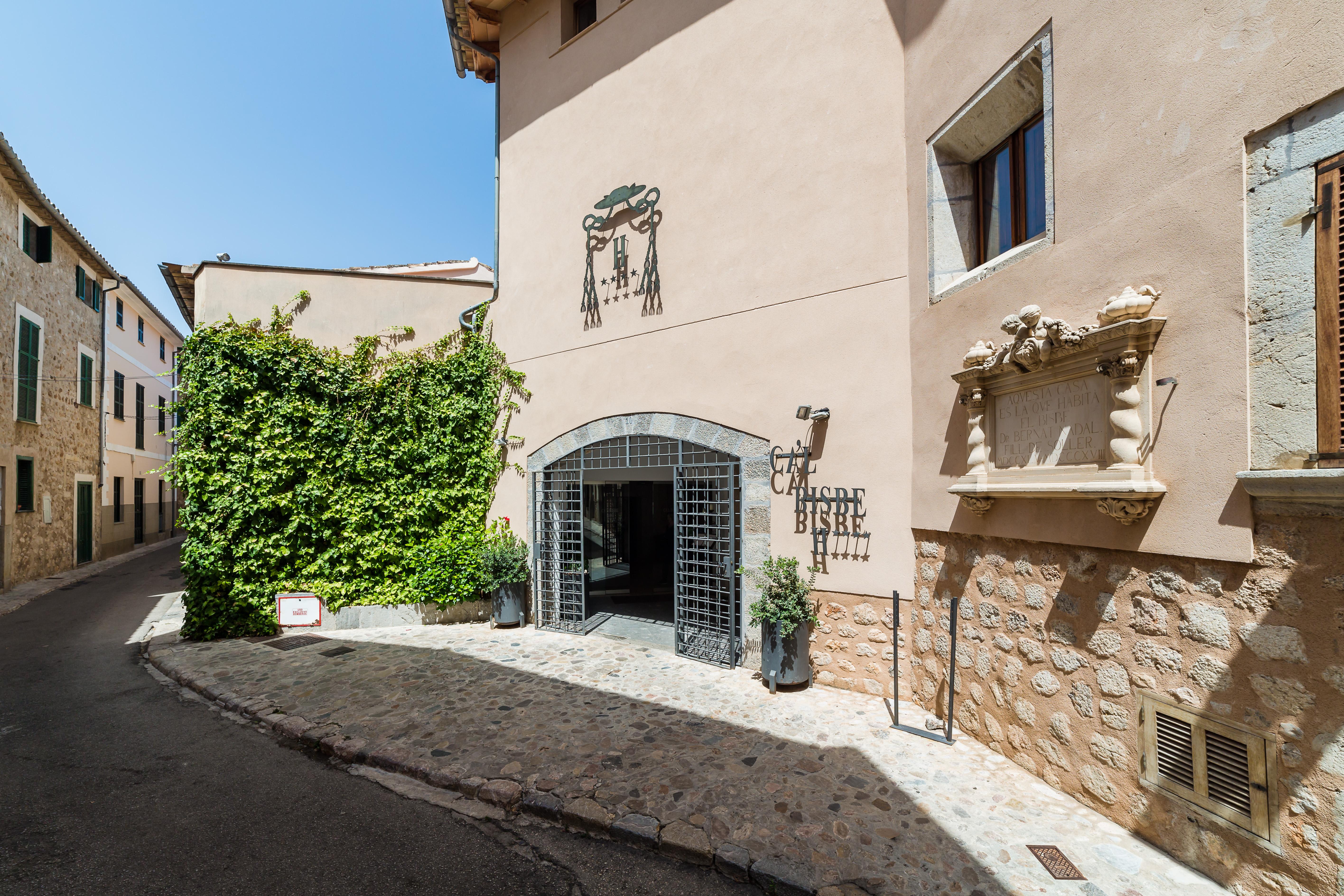 Ca'l Bisbe Hotel