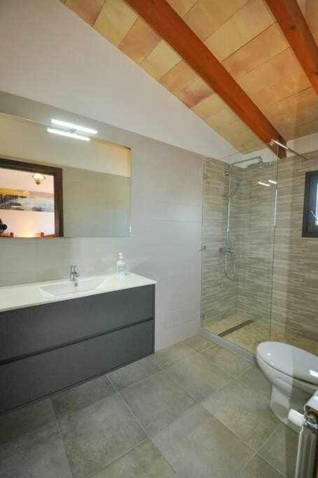 Con Piscina Bbq Terraza Y Wifi Chalet Santanyi