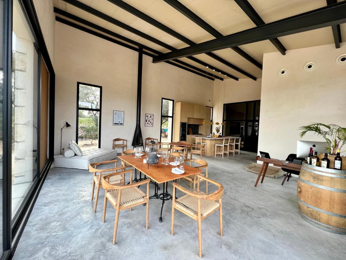 Chalet Dos Caballeros Winery & Vacation Llubi