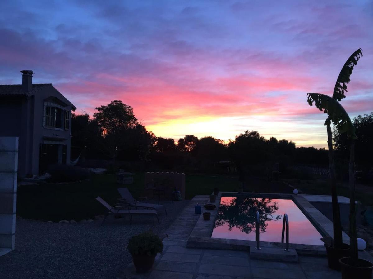 Dos Caballeros Winery & Vacation *