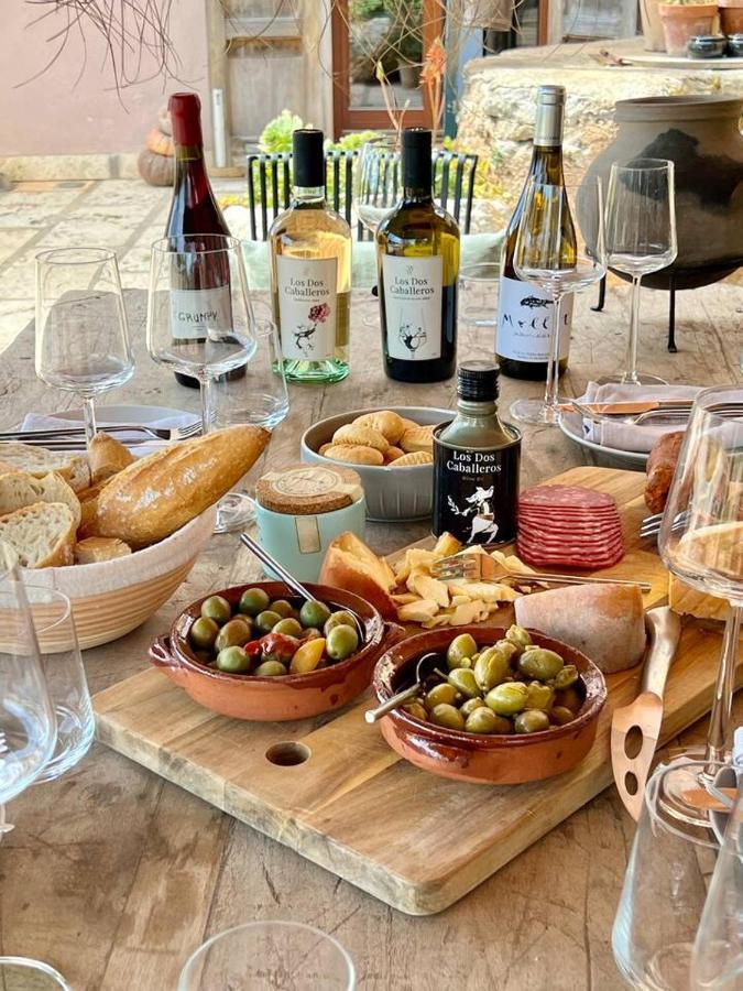 Chalet Dos Caballeros Winery & Vacation