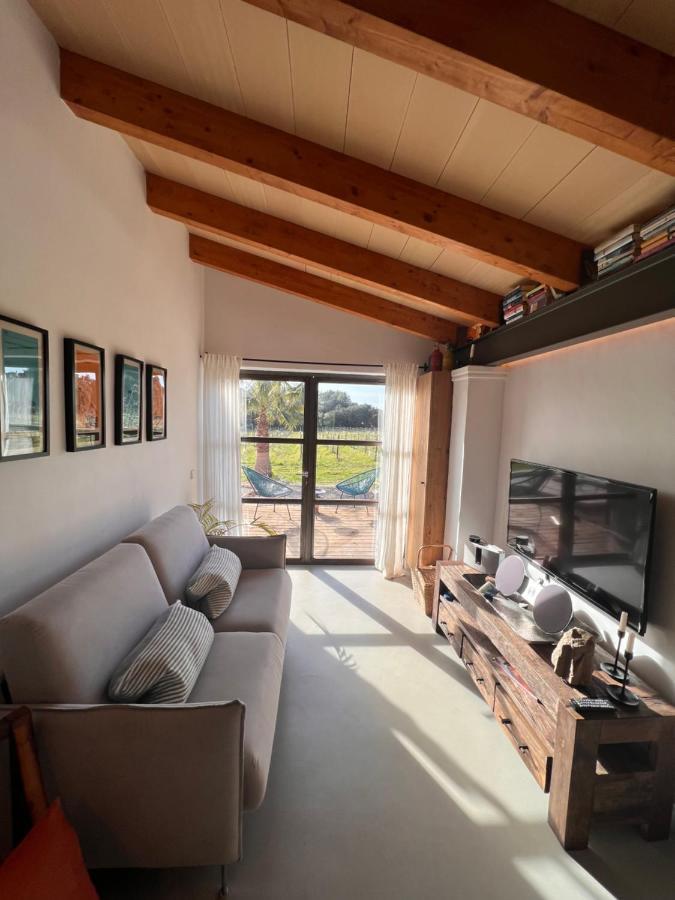 Dos Caballeros Winery & Vacation Chalet *
