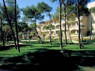 Illot Park & Hotel