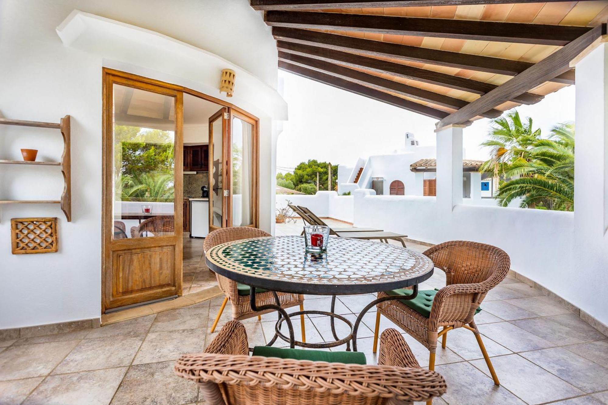 Oasis Cala With Shared Pool Apartamento Santanyí
